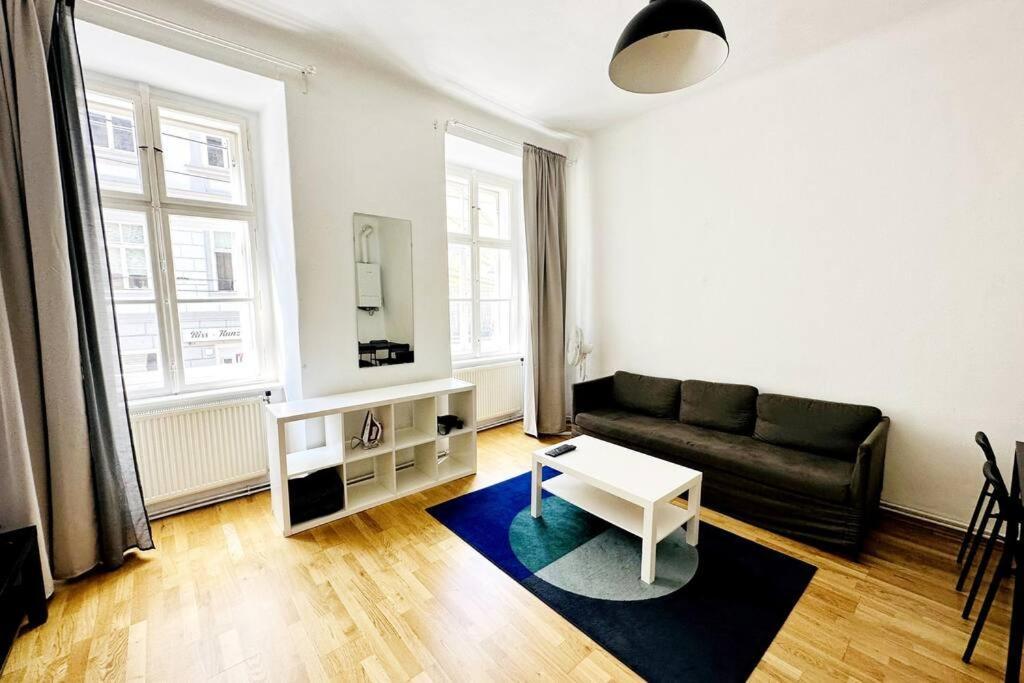 Best Location - Cozy City Centre Apartment Wien Eksteriør bilde